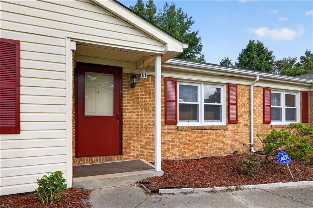 5800 Goolagong Dr Property Photo 4