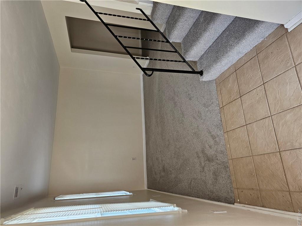 3344 Clover Hill Dr Property Photo 2