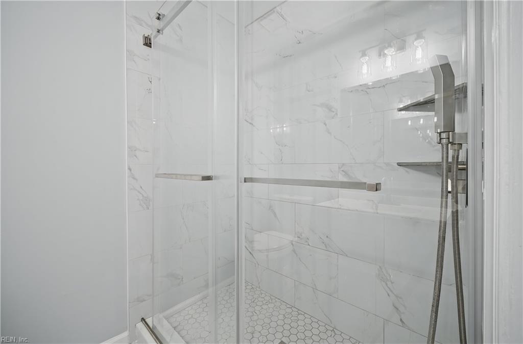 3019 Roundtable Dr Property Photo 24