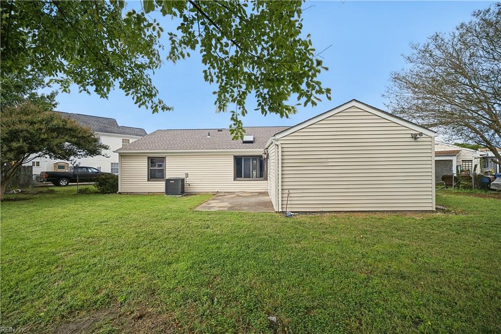 3019 Roundtable Dr Property Photo 28