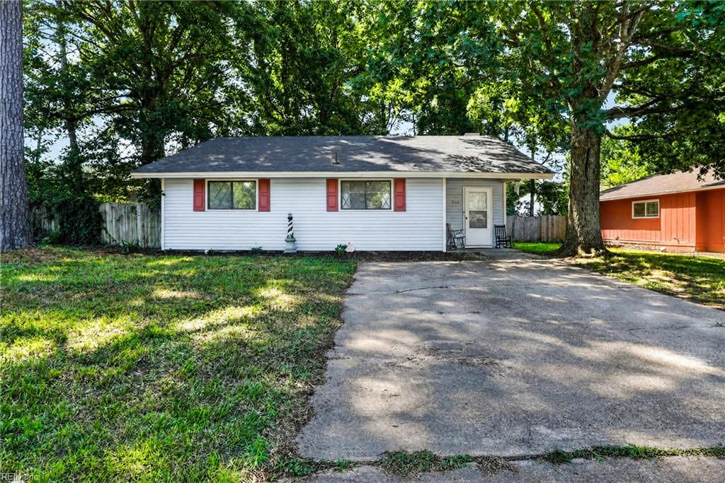 506 Cambertree Way Property Photo 2