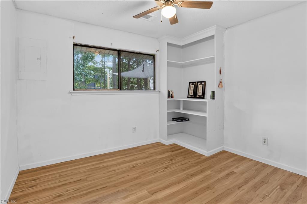 506 Cambertree Way Property Photo 16