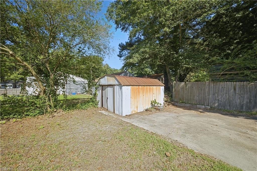 2432 Youngman Rd Property Photo 32