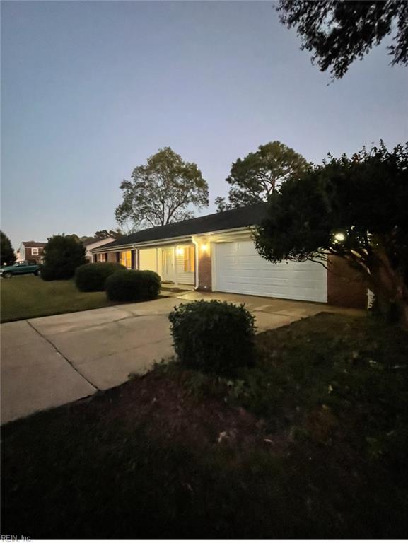 824 Timberlake Dr Property Photo 4