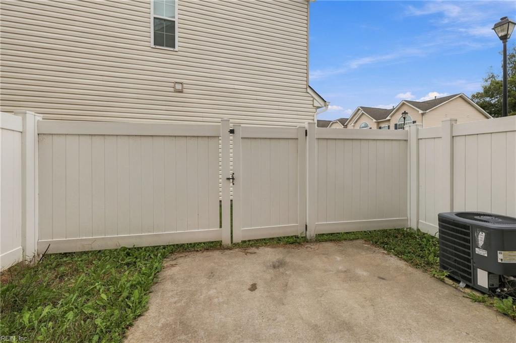 216 Astra Ln Property Photo 24