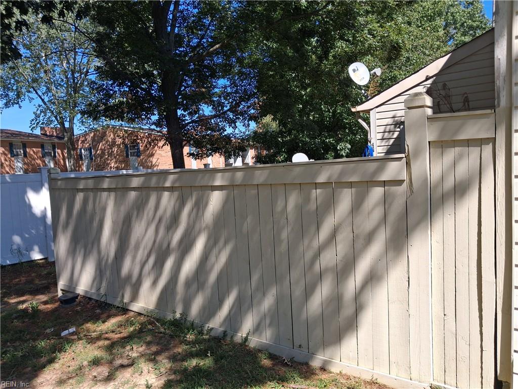 467 Bryson Ct Property Photo 8