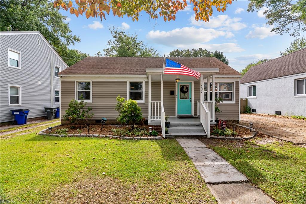 307 Maycox AVE Property Photo 1