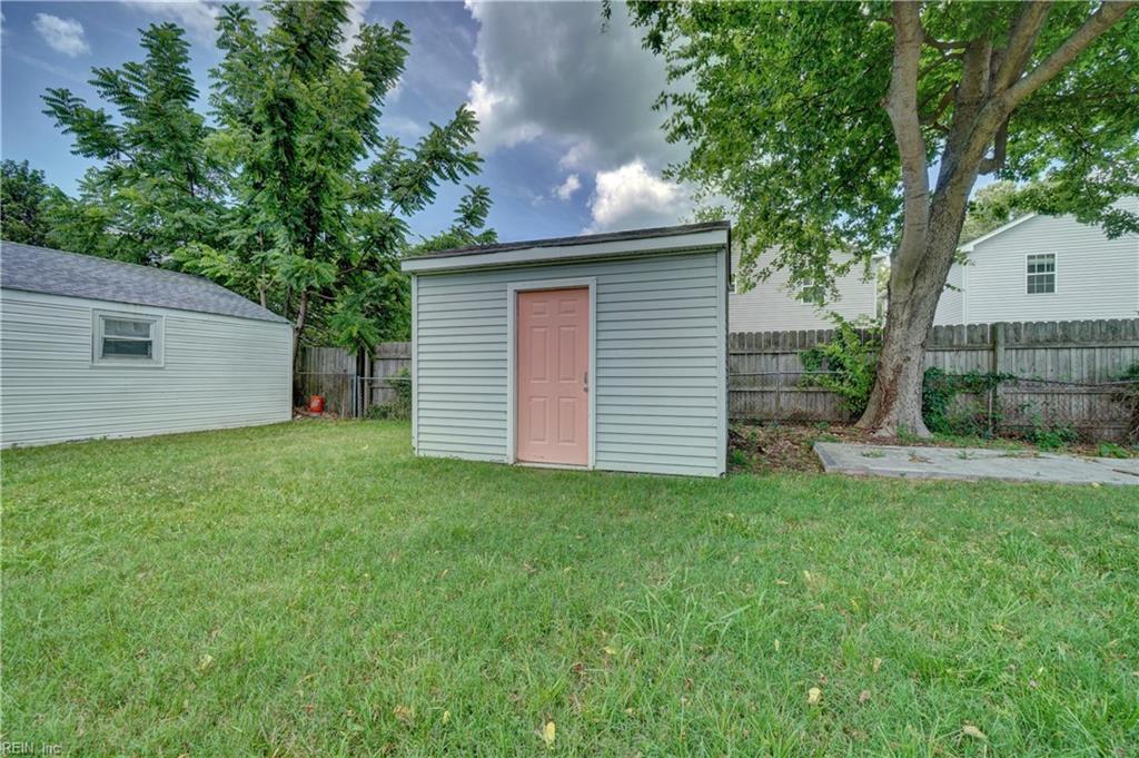 1406 Baychester Ave Property Photo 16