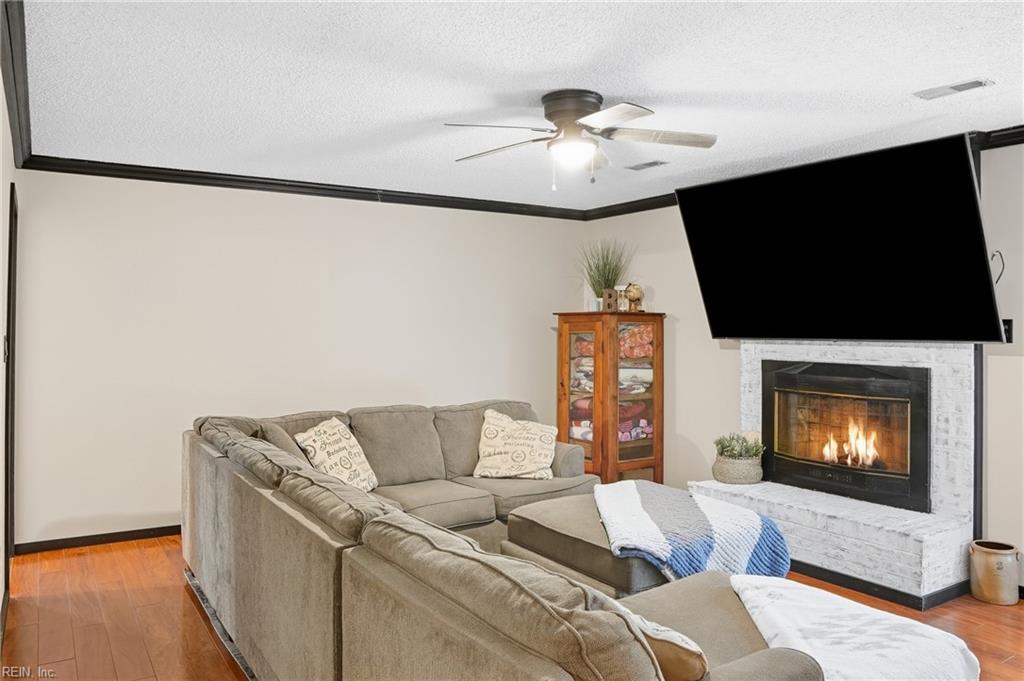 908 Levee Ct Property Photo 15
