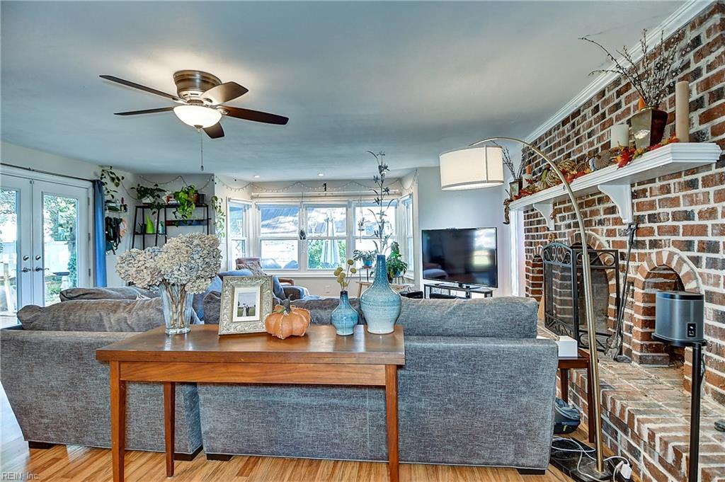 500 Sussex Dr Property Photo 12