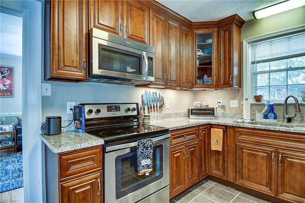 500 Sussex Dr Property Photo 18