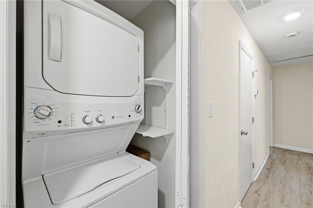 2301 Rush St Property Photo 15