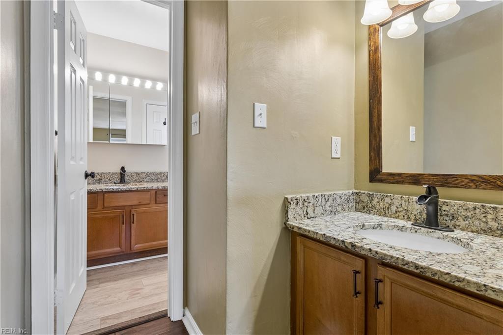 901 Emory Ct Property Photo 27