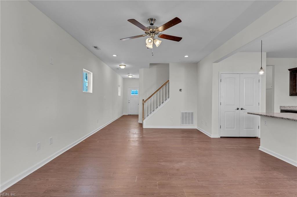 2116 English Ave Property Photo 8