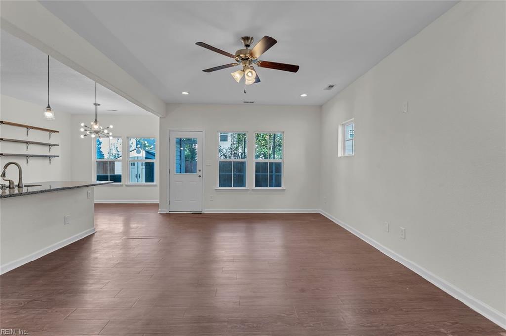 2116 English Ave Property Photo 10