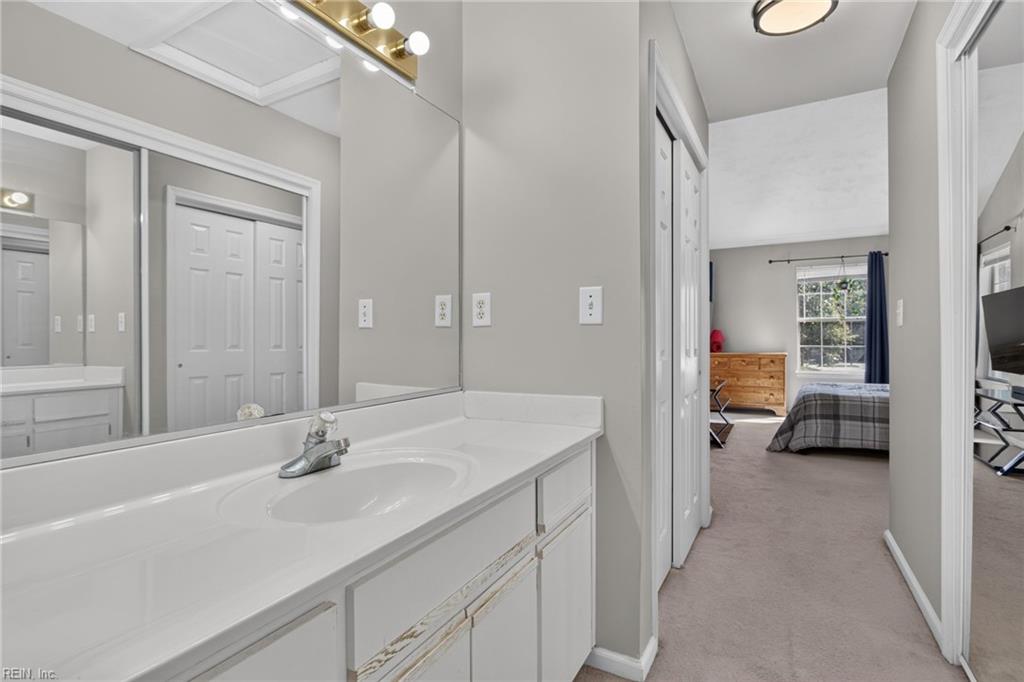 2112 Willow Point Arch Property Photo 23