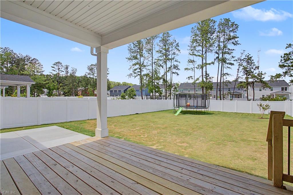 118 Oxford Rn Property Photo 25