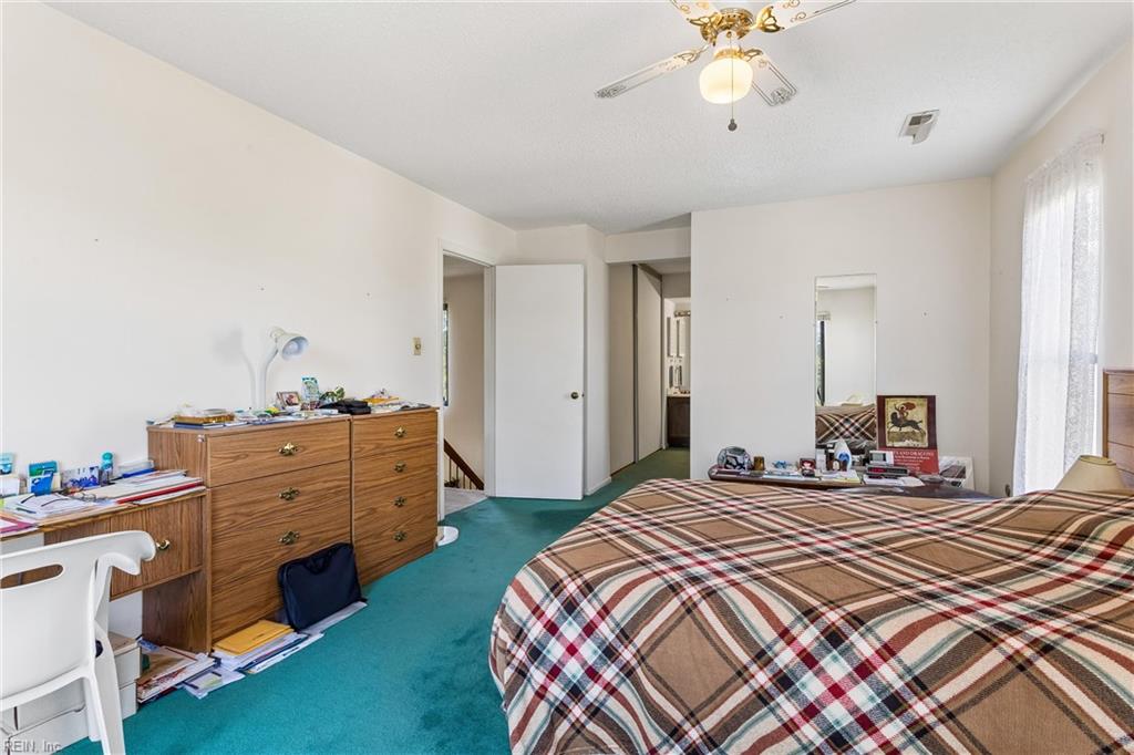 1745 Lake Christopher Dr Property Photo 25