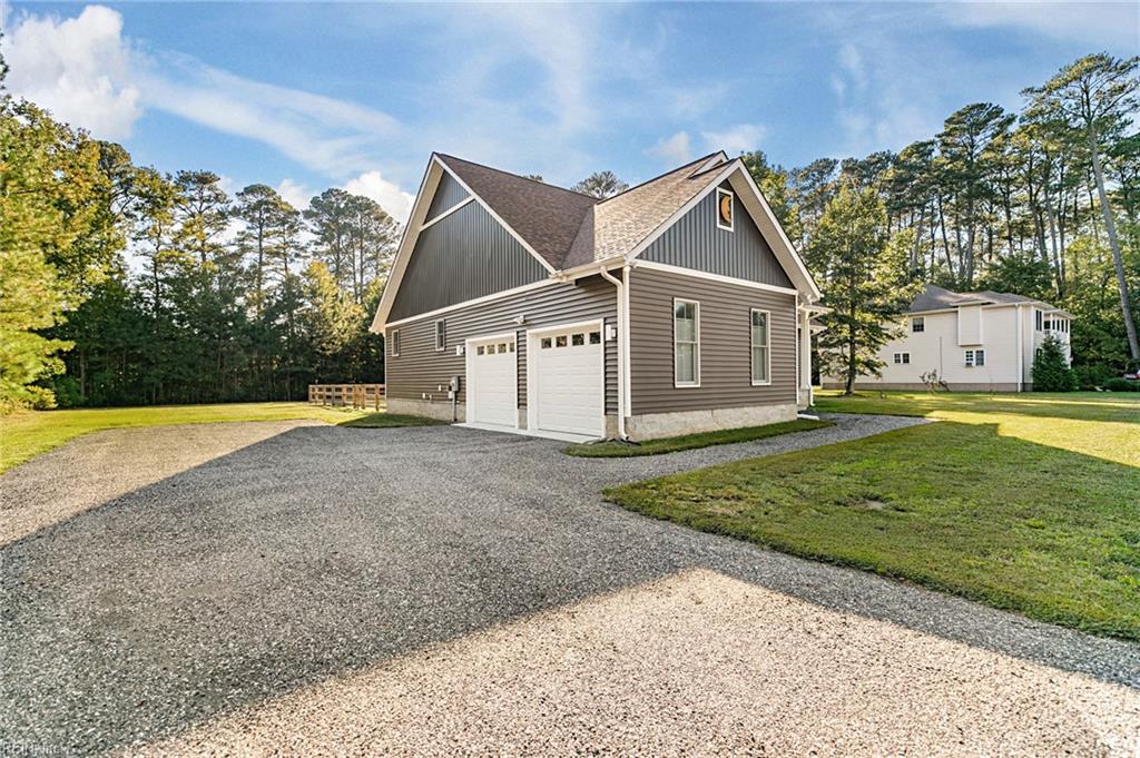 69 Moon Dr Property Photo 3