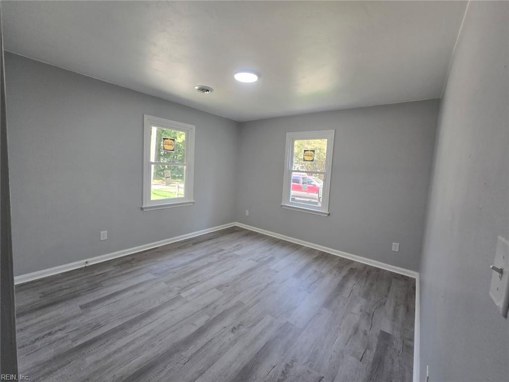904 Mckinley Ave Property Photo 16