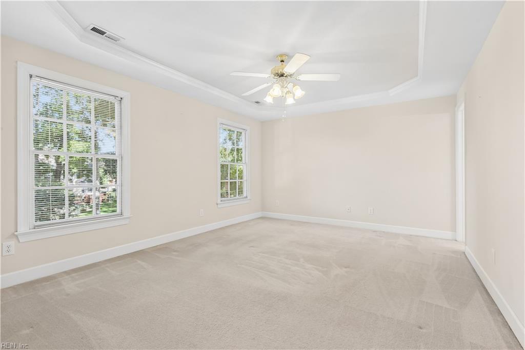 304 Barrington Ln Property Photo 22