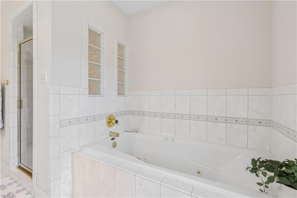 304 Barrington Ln Property Photo 26