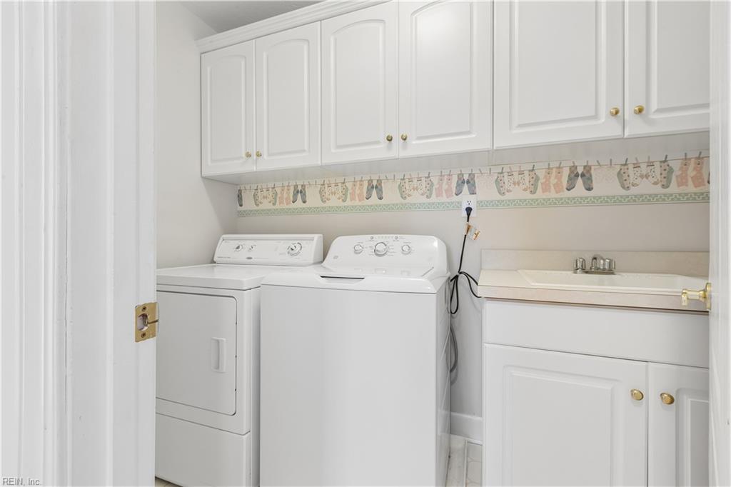 304 Barrington Ln Property Photo 30
