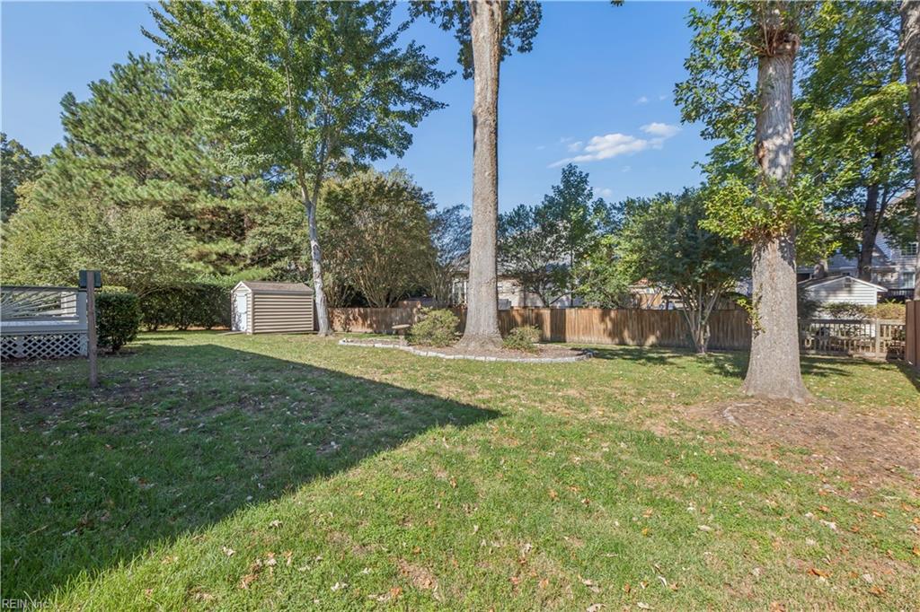 304 Barrington Ln Property Photo 44