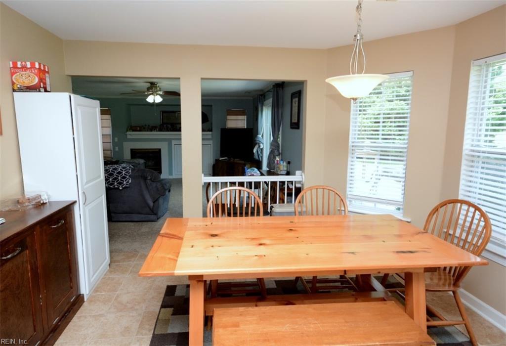 315 S Monterey Dr Property Photo 14