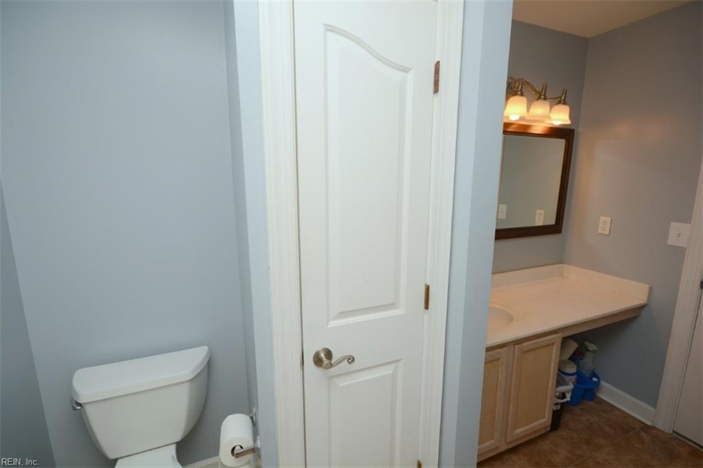 315 S Monterey Dr Property Photo 42