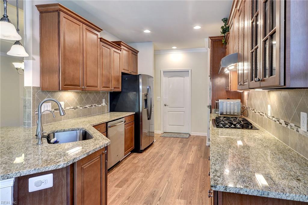 6352 Thomas Paine Dr Property Photo 11
