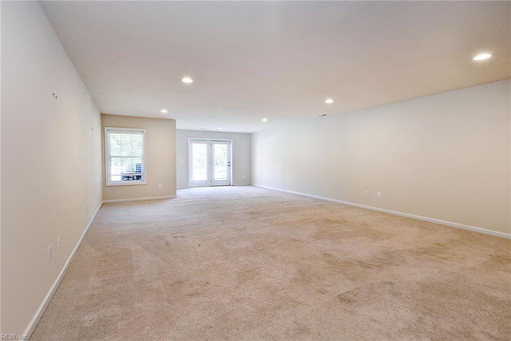6352 Thomas Paine Dr Property Photo 30