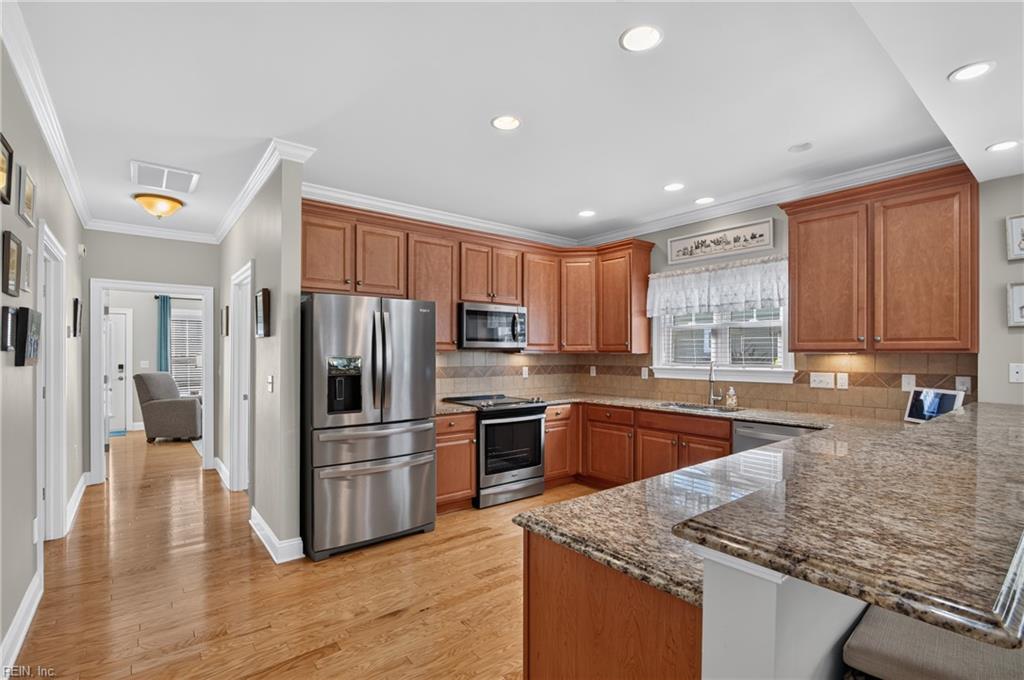 6887 Colemans Crossing Ave Property Photo 6