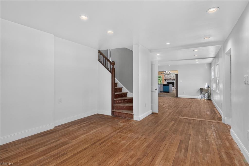 22630 Main St Property Photo 3