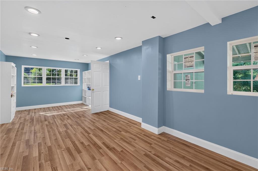 22630 Main St Property Photo 16