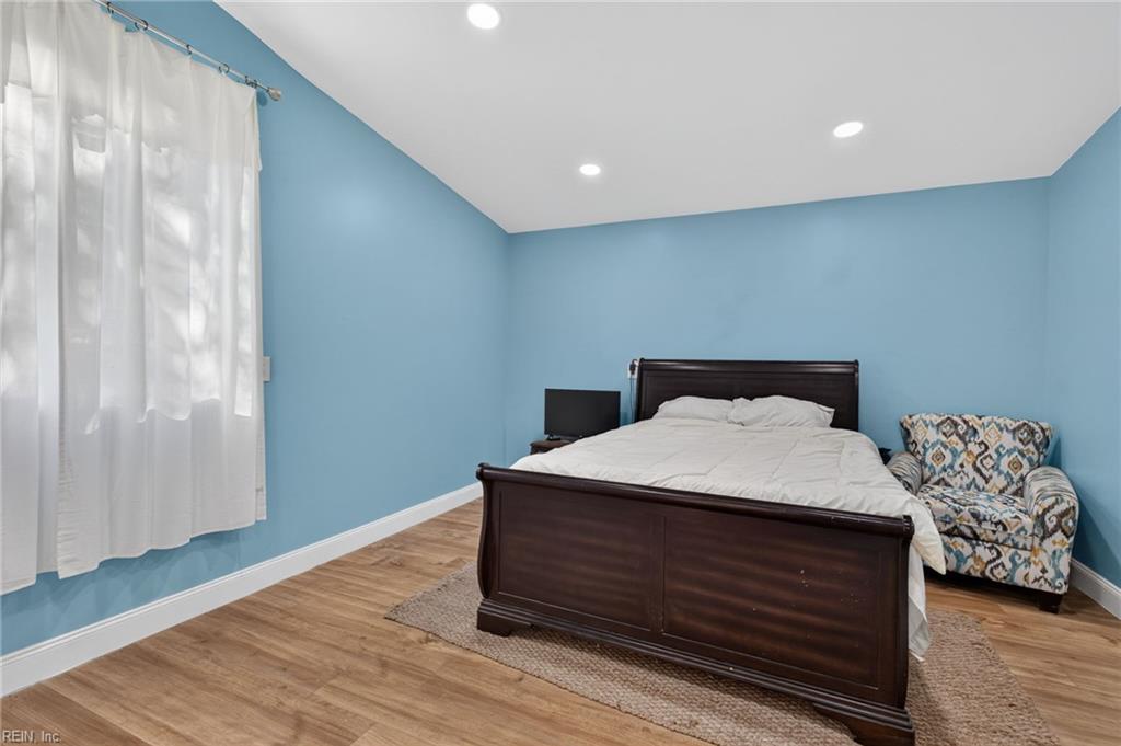 22630 Main St Property Photo 18