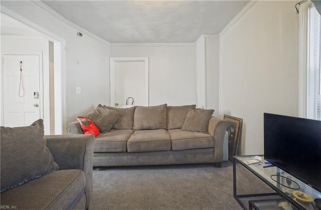 3102 Vimy Ridge Avenue Property Photo 8