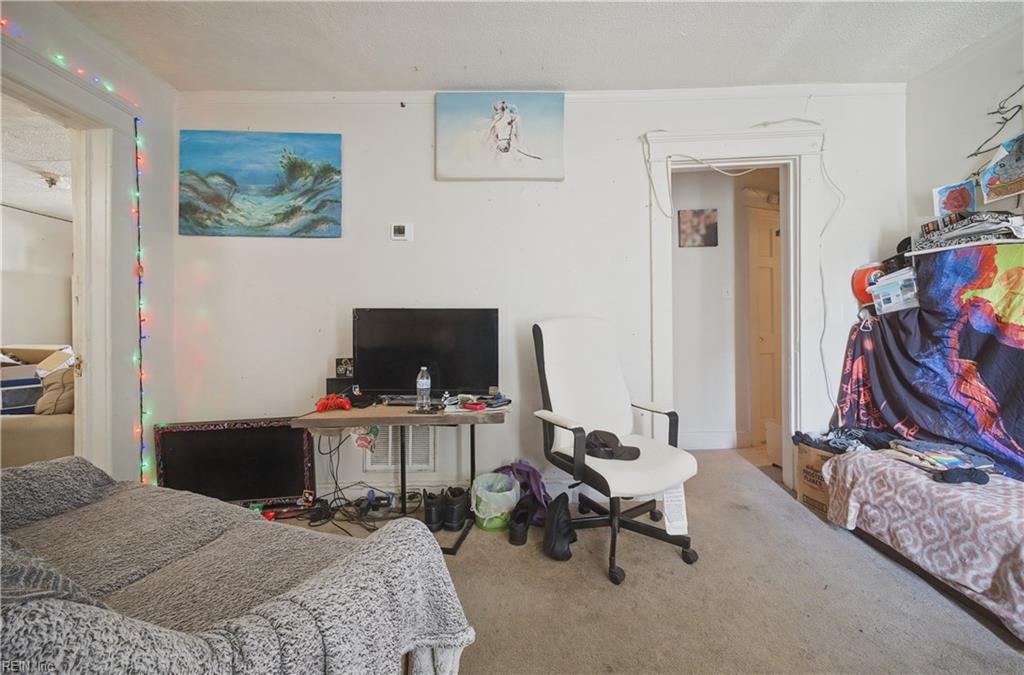 3100 Vimy Ridge Avenue Property Photo 7