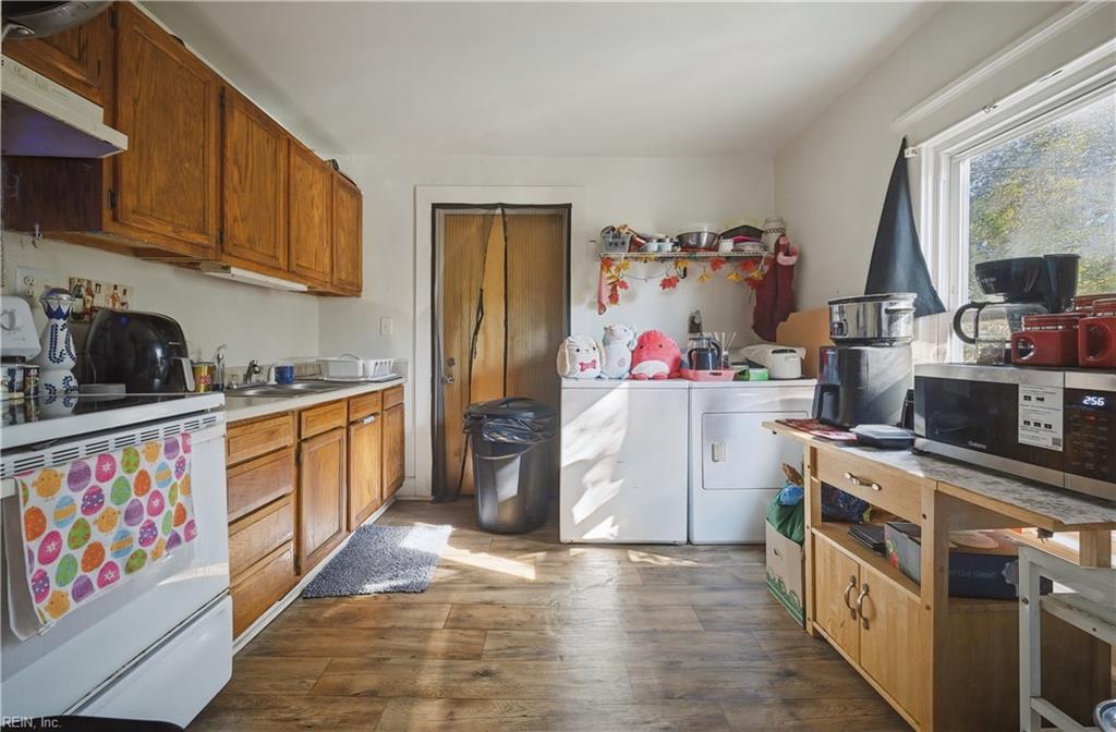 3100 Vimy Ridge Avenue Property Photo 8