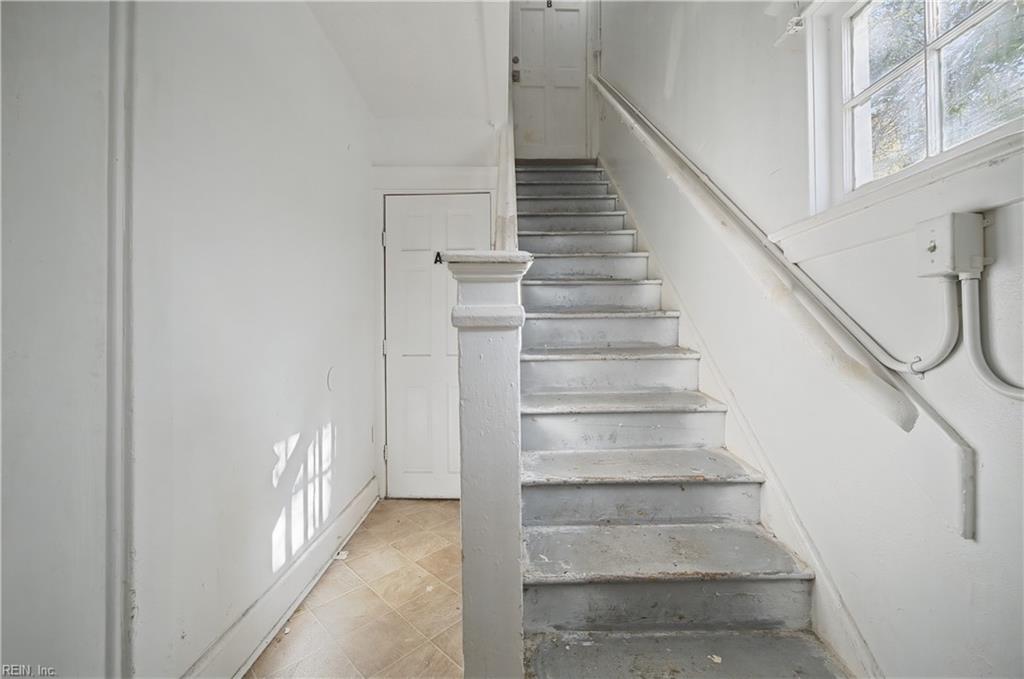 3100 Vimy Ridge Avenue Property Photo 11