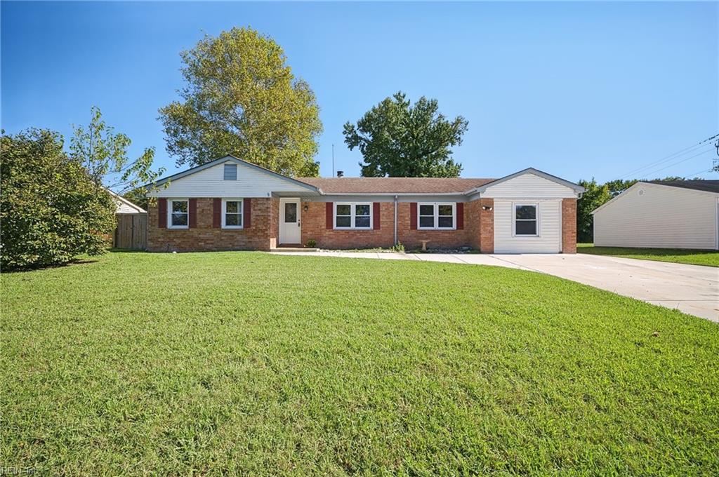5825 Goolagong Dr Property Photo 1