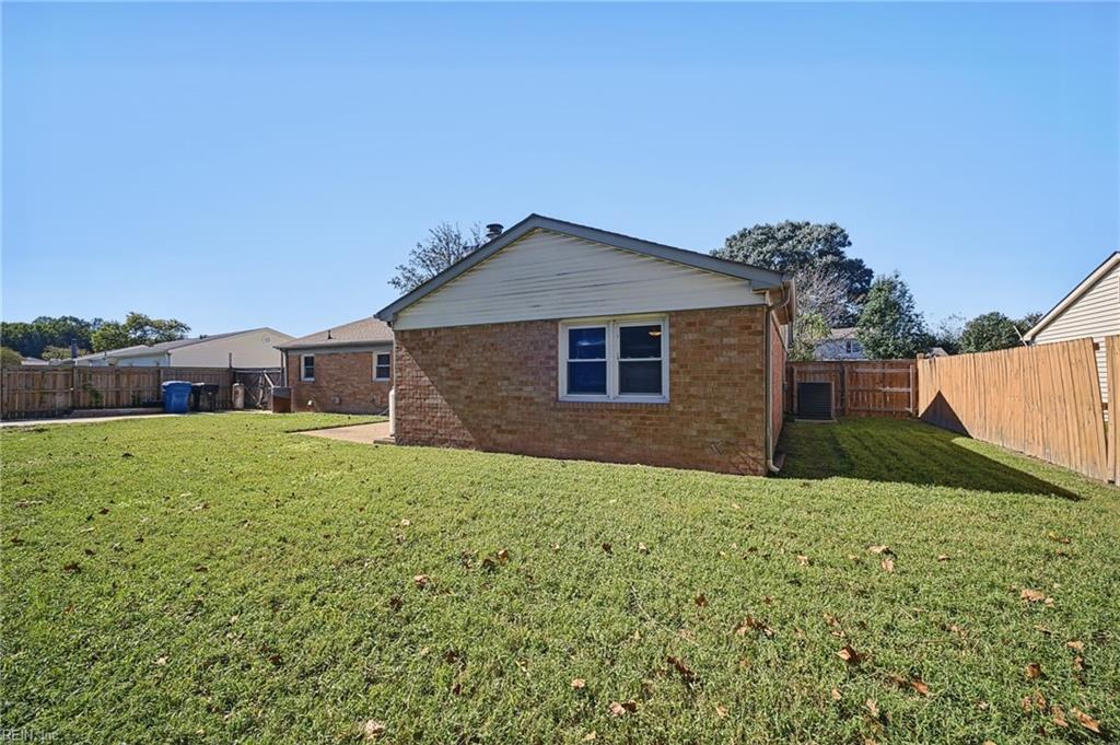 5825 Goolagong Dr Property Photo 37