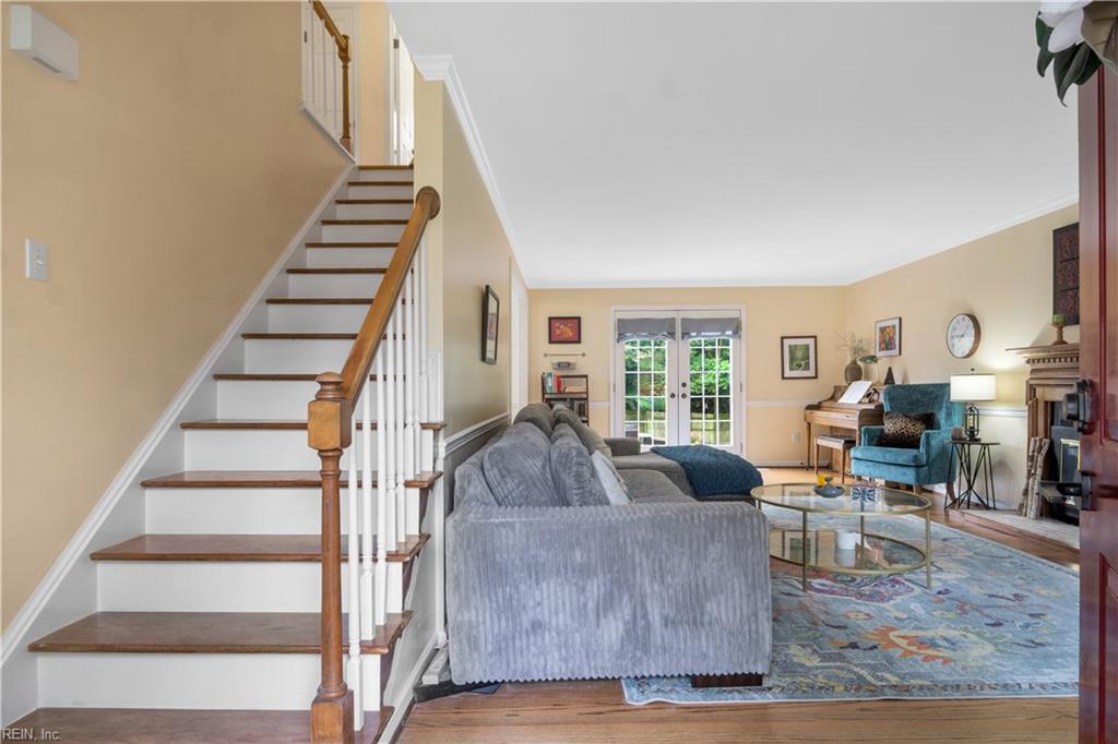 103 Pebble Beach Ln Property Photo 6