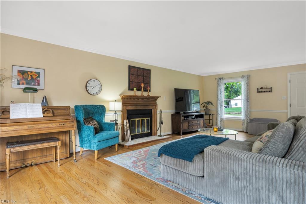 103 Pebble Beach Ln Property Photo 10