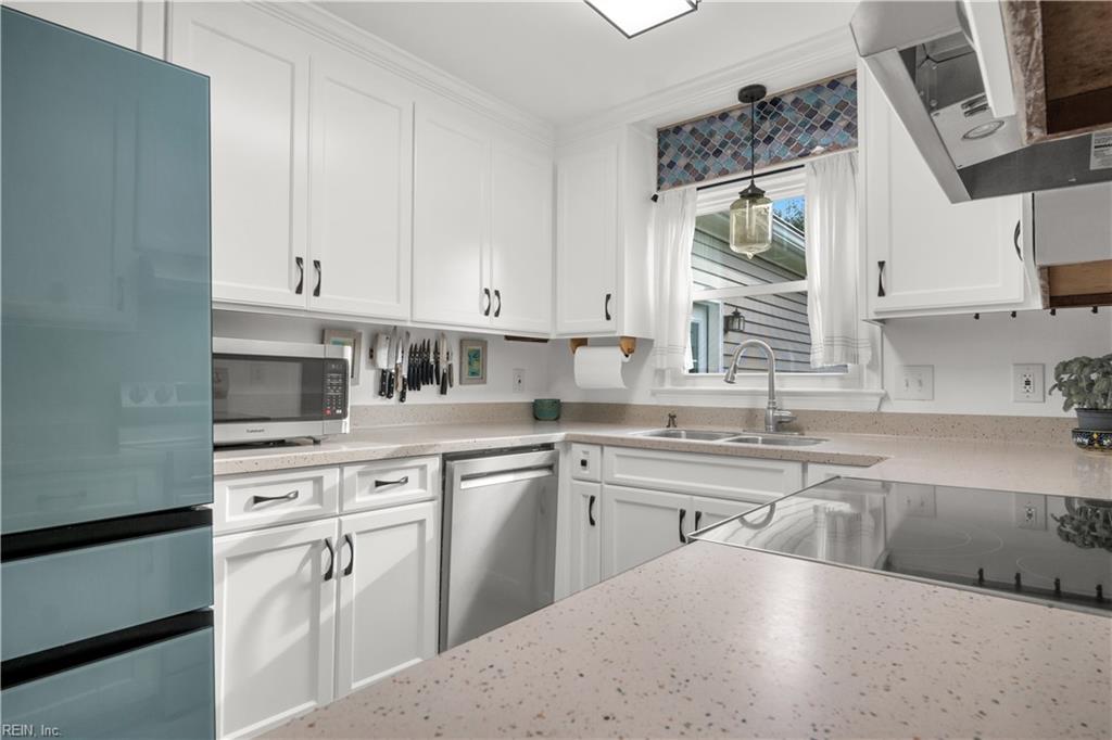 103 Pebble Beach Ln Property Photo 12