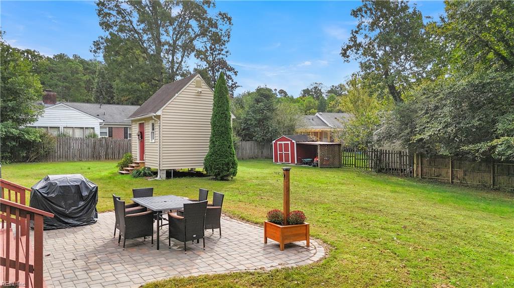 103 Pebble Beach Ln Property Photo 29