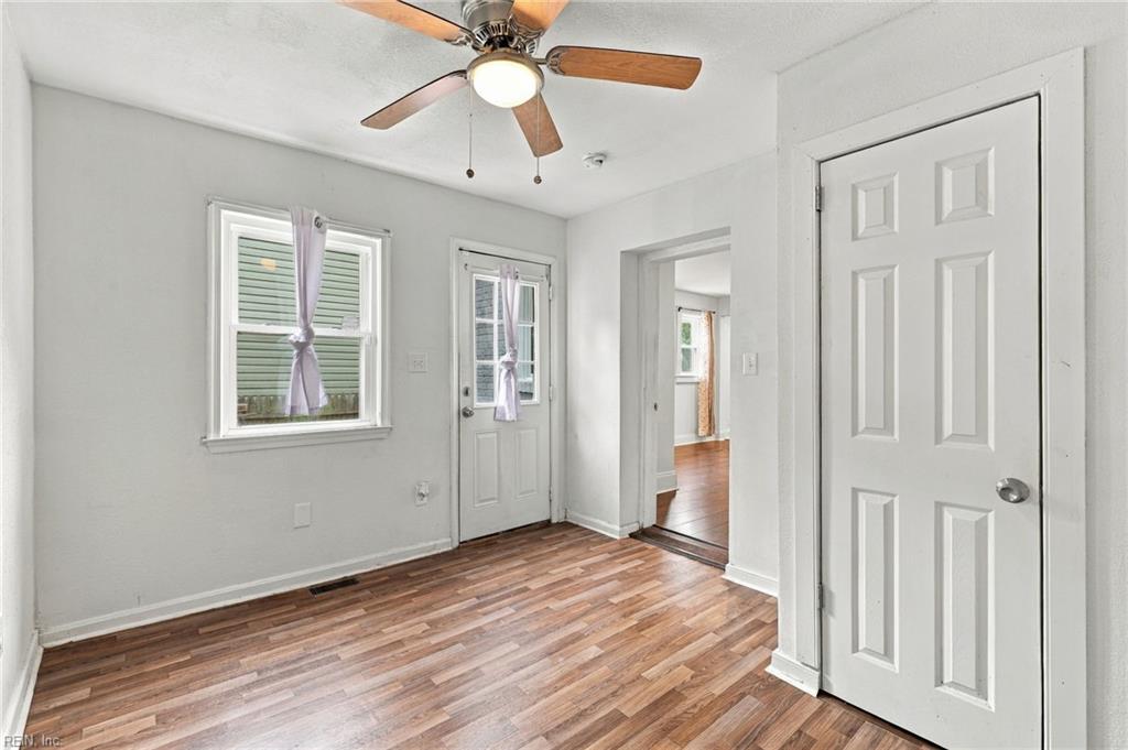 1129 Hazel Ave Property Photo 5