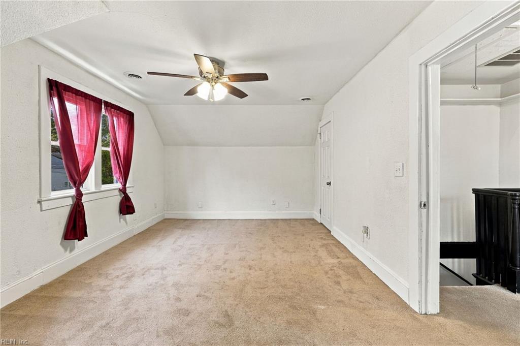 1129 Hazel Ave Property Photo 27