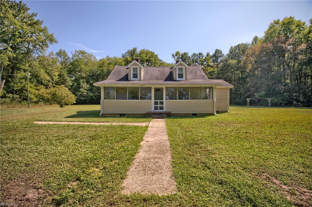 271 Kingston Ln Property Photo 1