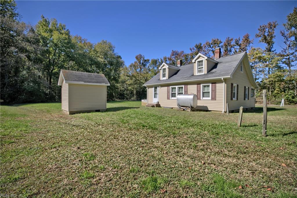 271 Kingston Ln Property Photo 4